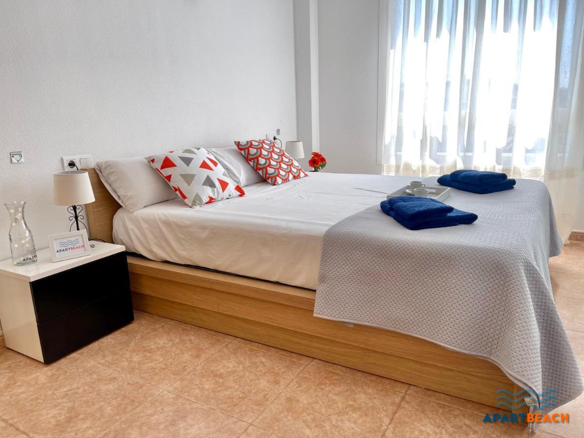 Apartbeach Los Juncos Residencial Piscinas Y Petanca La Pineda Buitenkant foto