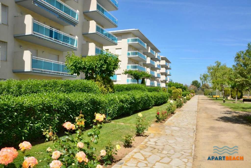 Apartbeach Los Juncos Residencial Piscinas Y Petanca La Pineda Buitenkant foto