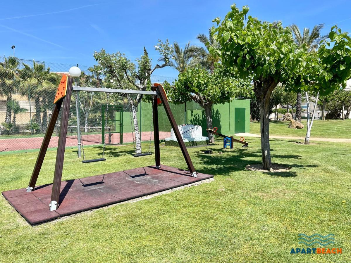 Apartbeach Los Juncos Residencial Piscinas Y Petanca La Pineda Buitenkant foto