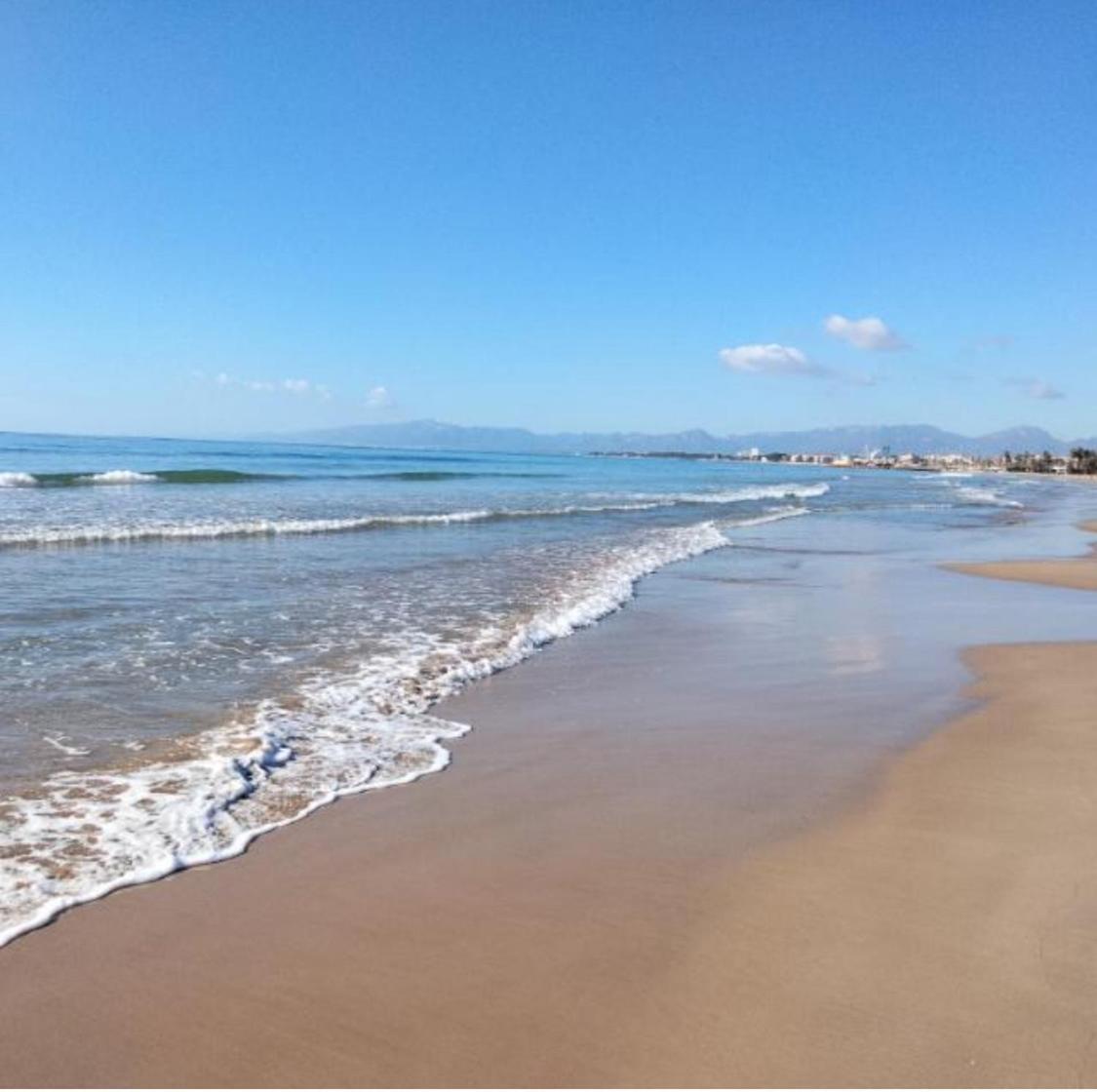 Apartbeach Los Juncos Residencial Piscinas Y Petanca La Pineda Buitenkant foto