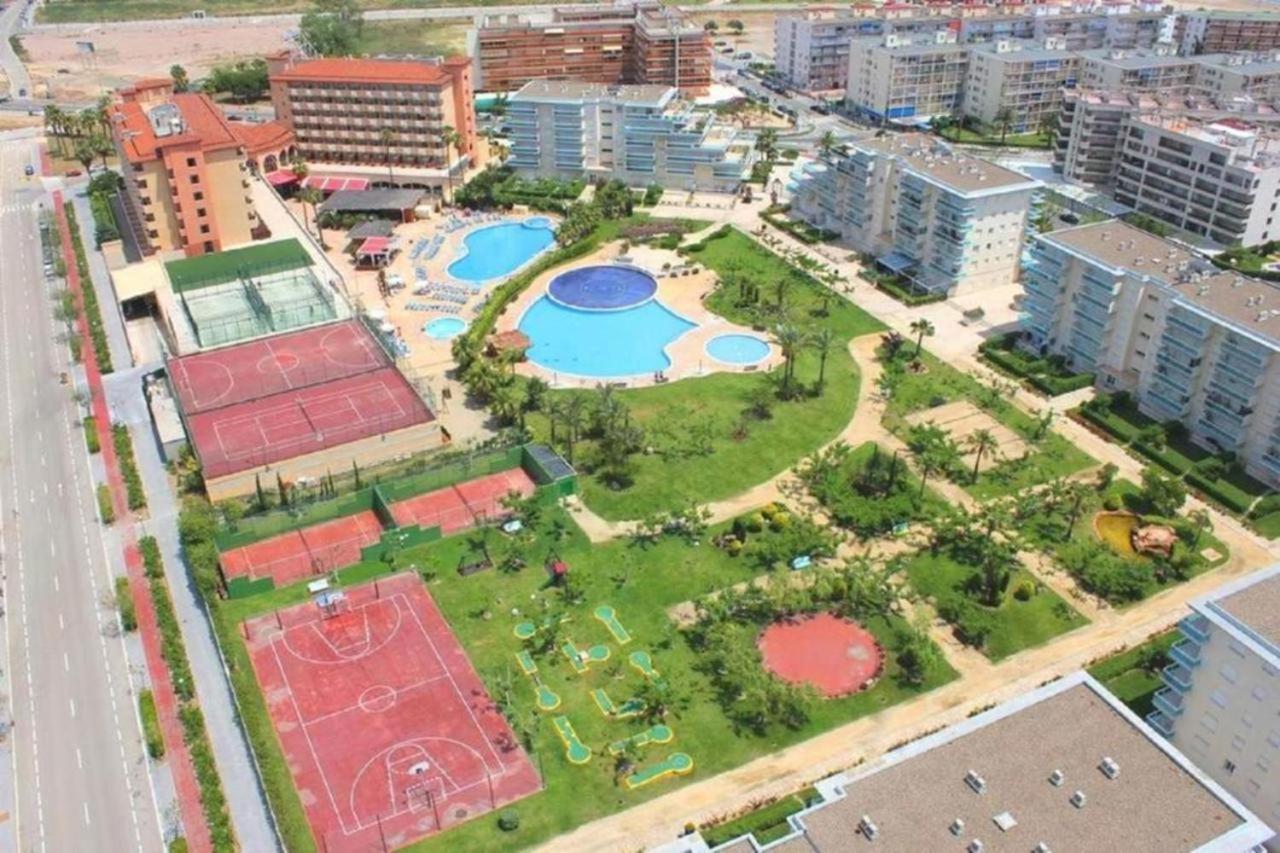 Apartbeach Los Juncos Residencial Piscinas Y Petanca La Pineda Buitenkant foto